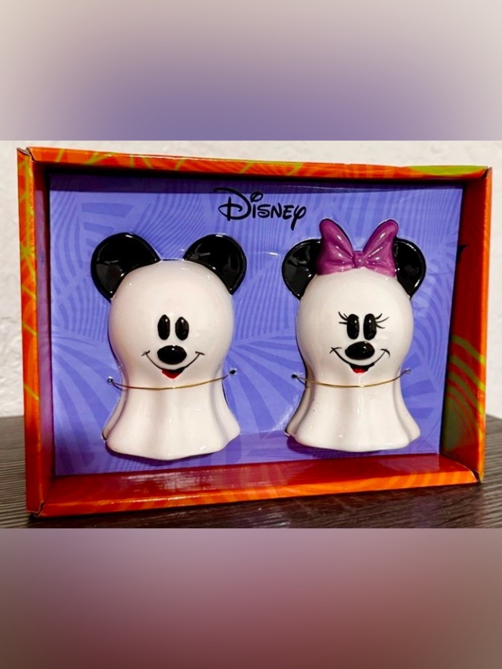 Disney Mickey and Minnie Mouse Ghost Ceramic Salt & Pepper Shakers 🎃💜✨ NEW